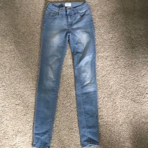 Light denim skinny jeans